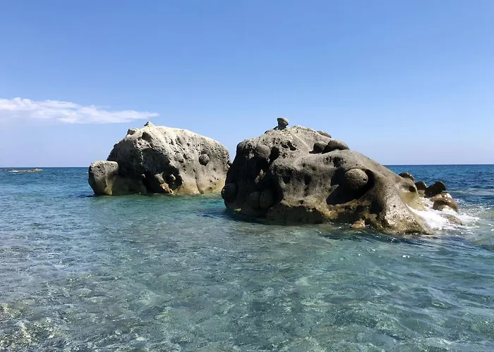 度假居 Spacious House With Jacuzzi In 布兰卡莱奥内码头