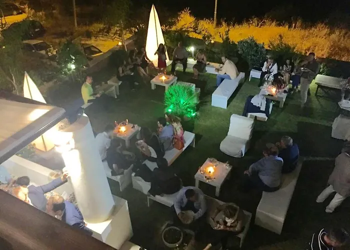 Casa de Férias Spacious House With Jacuzzi In Brancaleone Marina